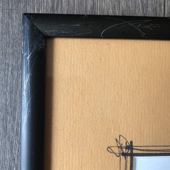 “Dinner Time” Original Giraffe Drawing in Frame - Picture 4 of 5